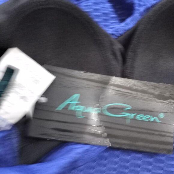 Aqua Green Textured One Piece Swimsuit Size Small Blue NWT - Picture 5 of 15